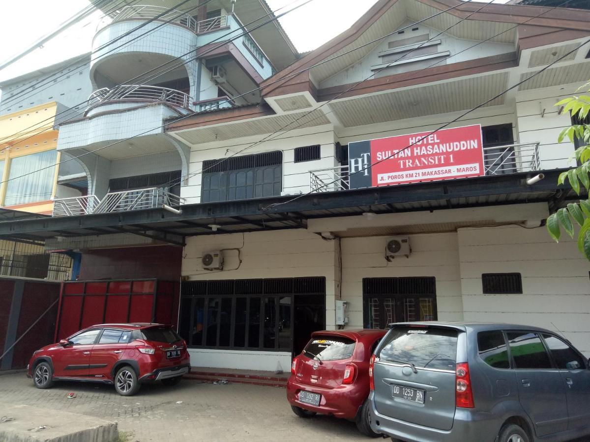 Hotel Transit 1 Makassar RedPartner Eksteriør billede