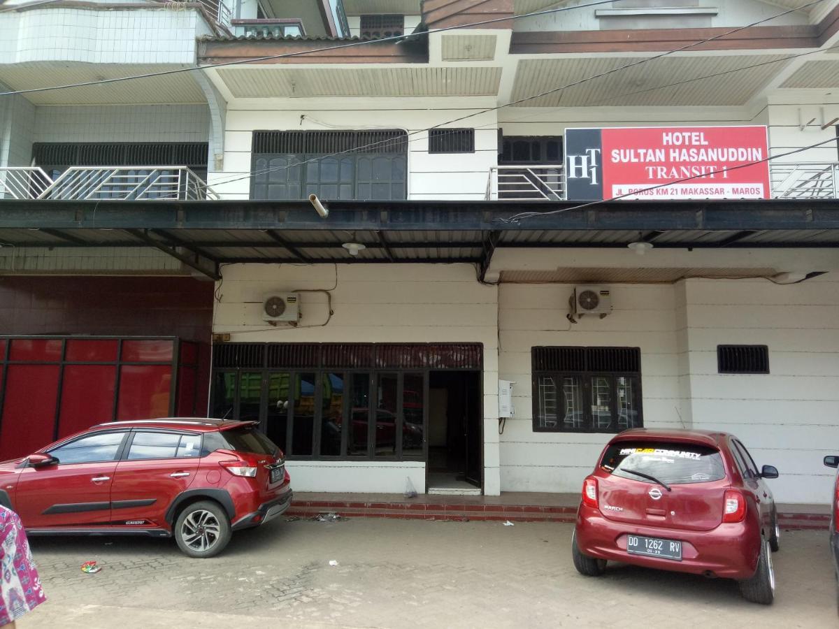 Hotel Transit 1 Makassar RedPartner Eksteriør billede